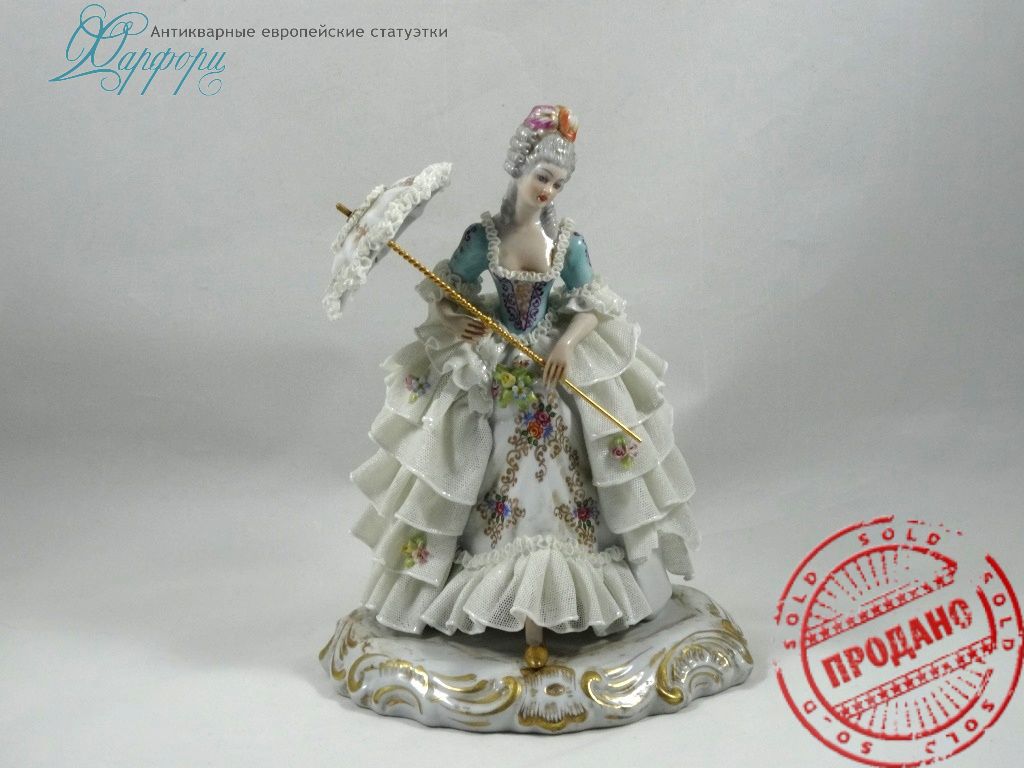 Фарфоровая статуэтка Capodimonte 1828